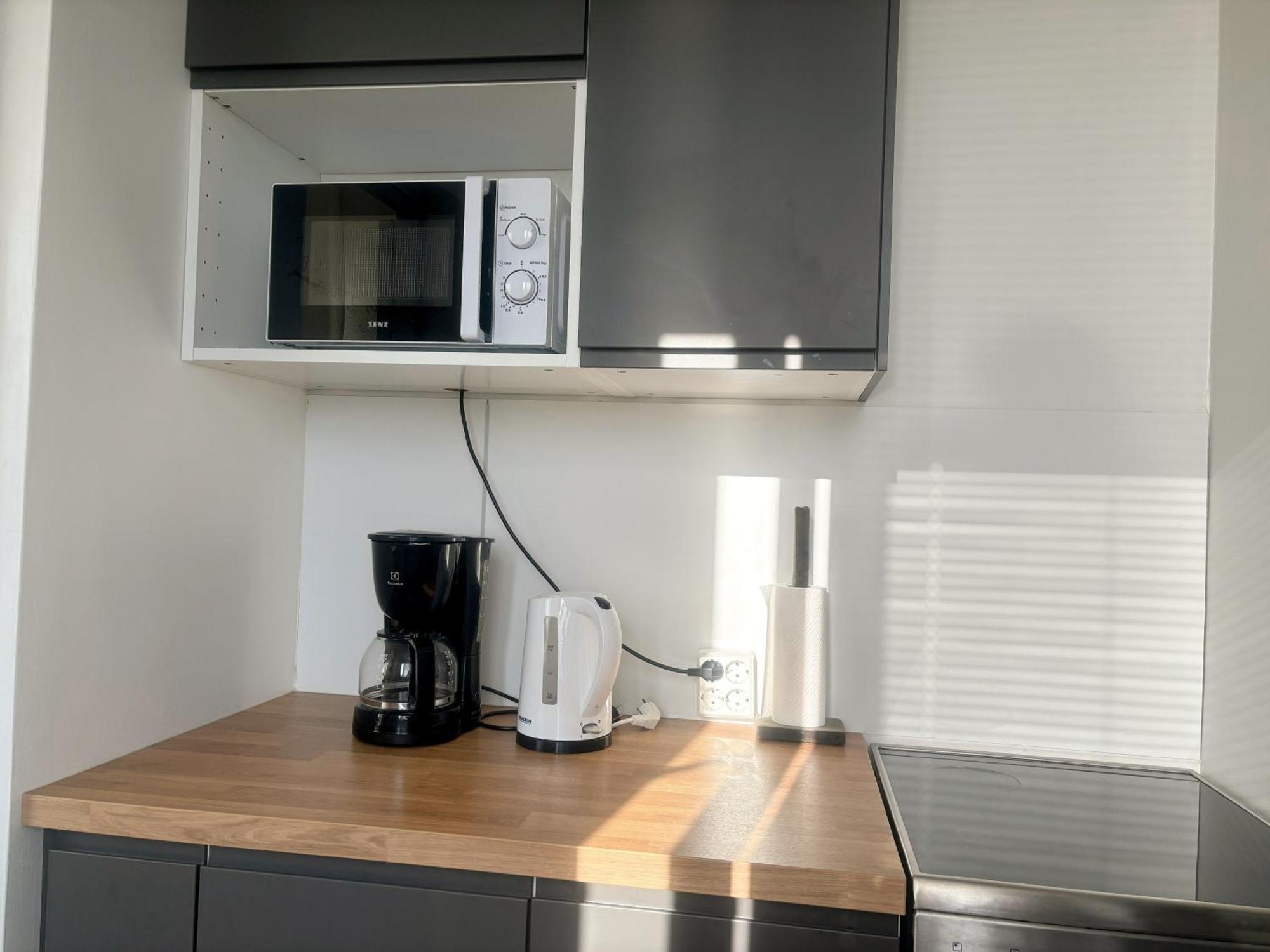 Modern Studio, Private Free Parking ,Near Metro Helsinki Exterior photo