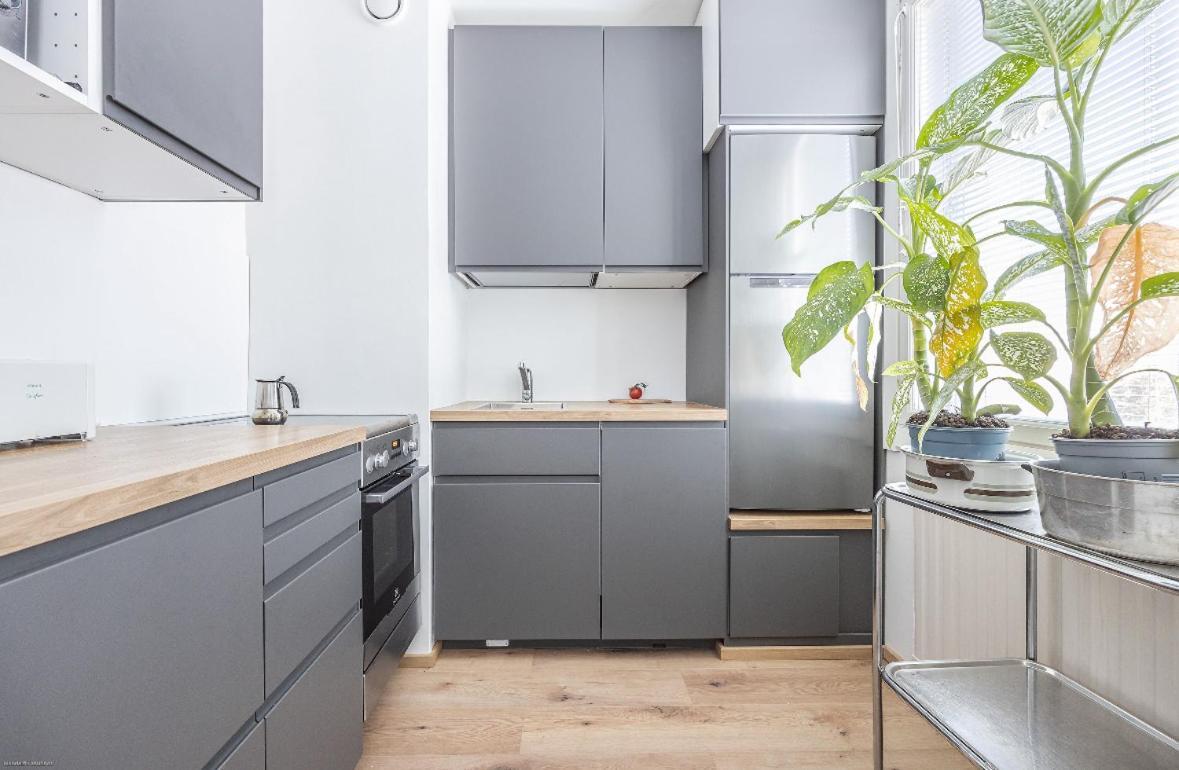 Modern Studio, Private Free Parking ,Near Metro Helsinki Exterior photo