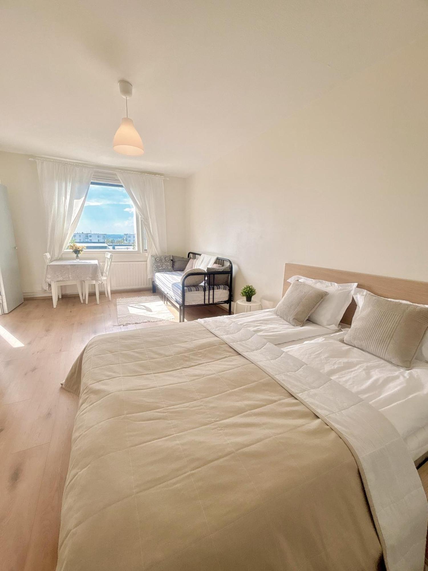 Modern Studio, Private Free Parking ,Near Metro Helsinki Exterior photo